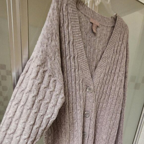 H&M Cable Knit Oversized Button Up Tan Color Cardigan Sweater Wool Blend Size M - Picture 4 of 9